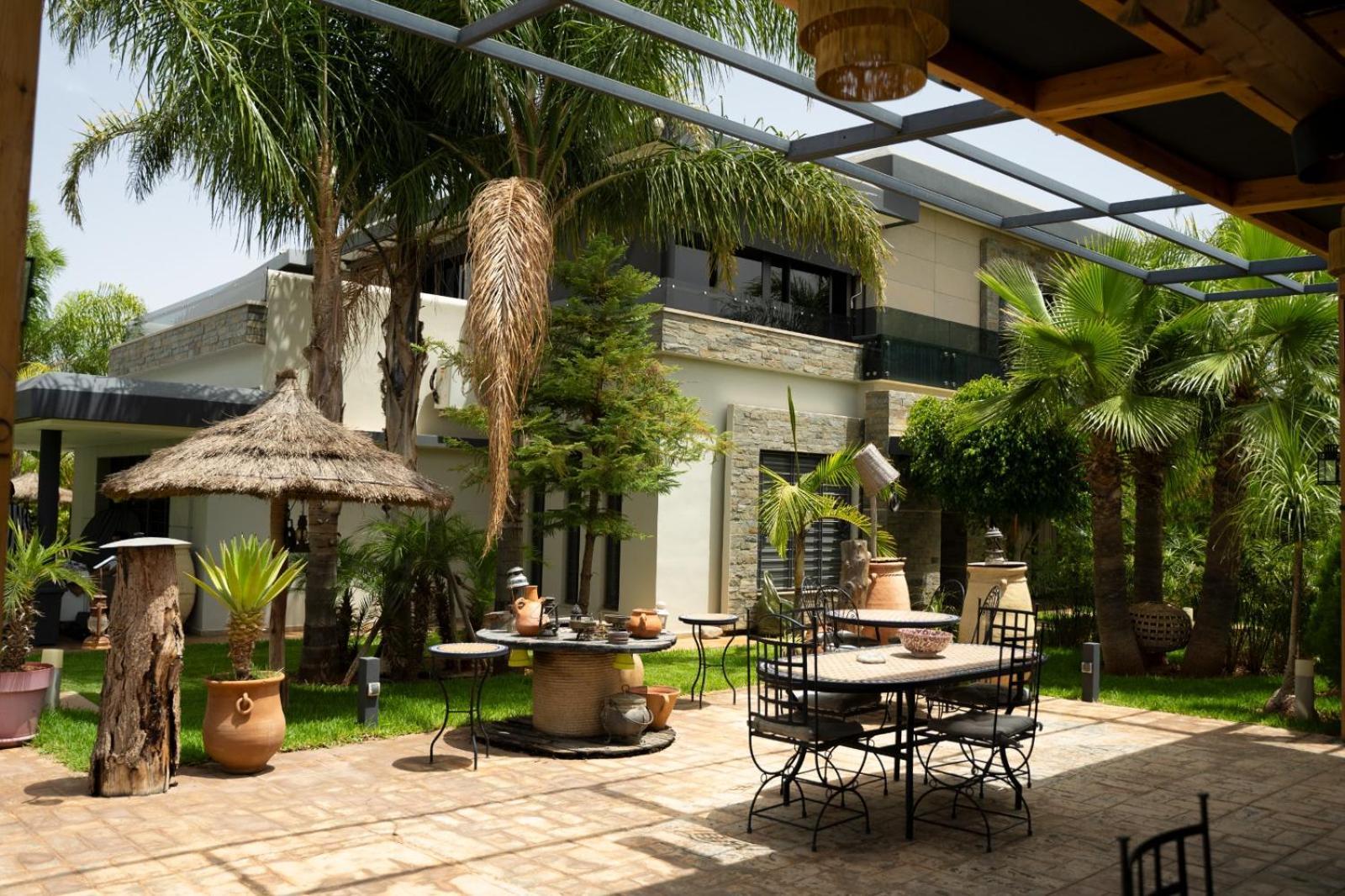 Riad Bella Montana Aïn Cheggag Екстериор снимка