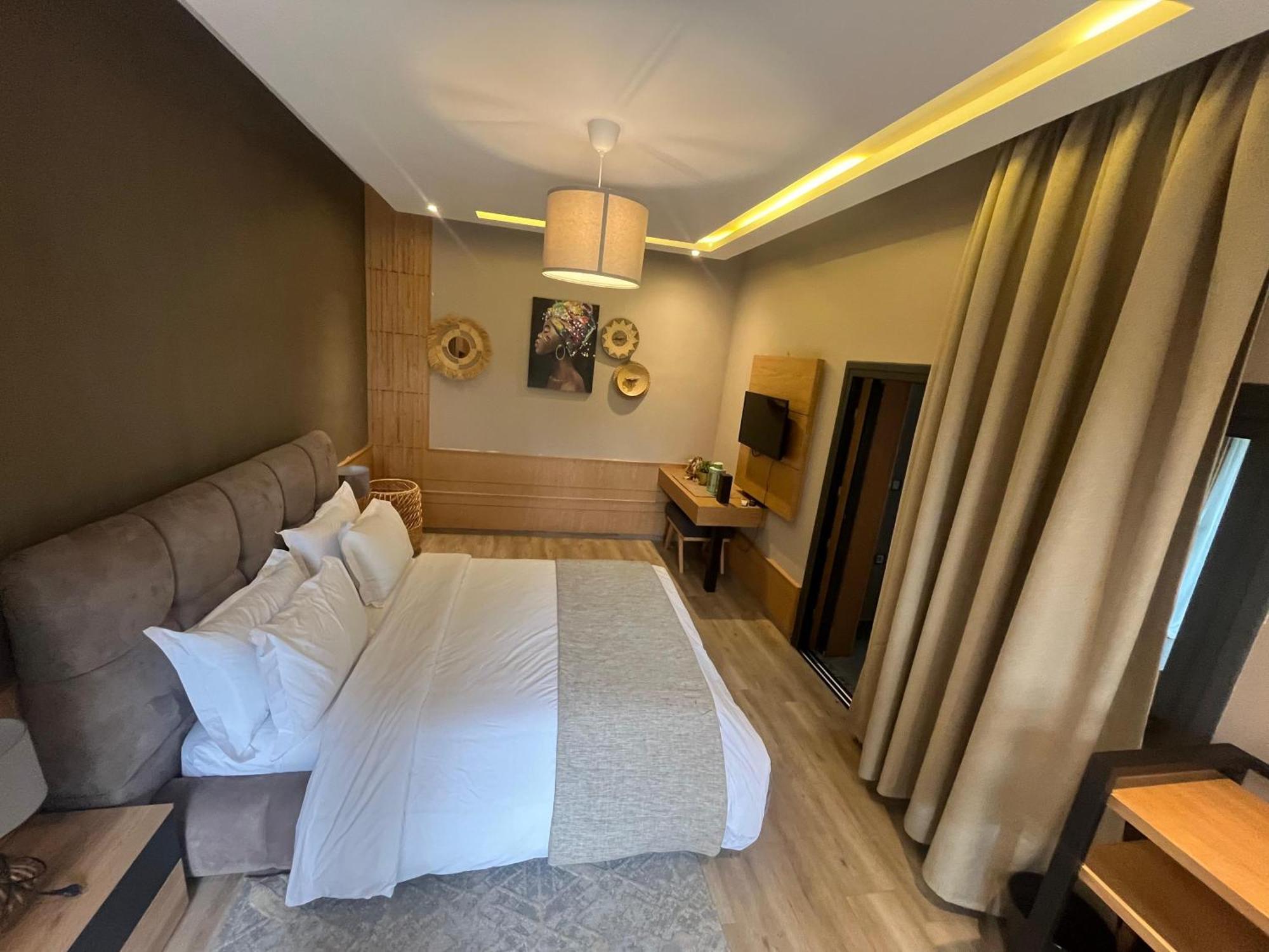 Riad Bella Montana Aïn Cheggag Екстериор снимка